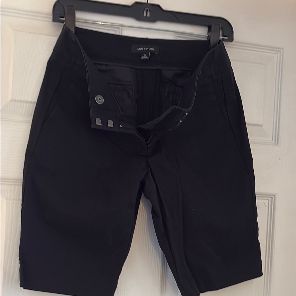 Ann Taylor Women's Black Shorts